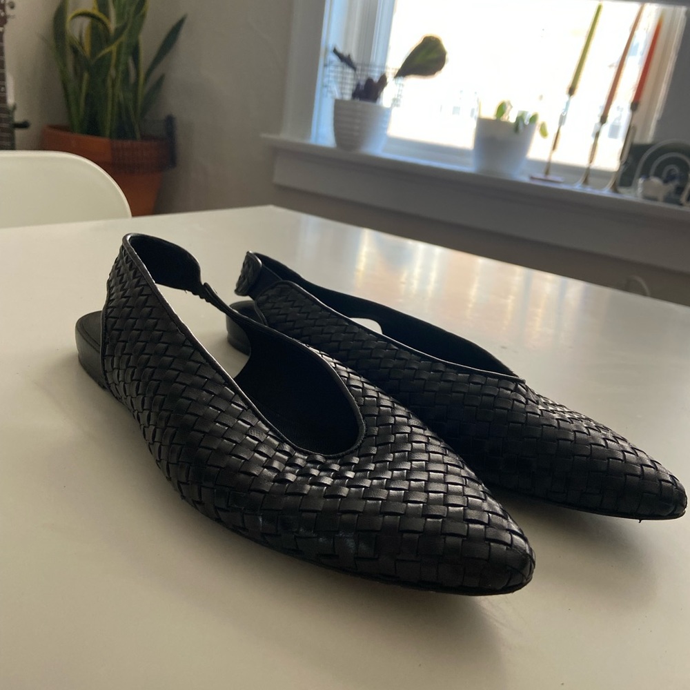 Everlane sling back flats